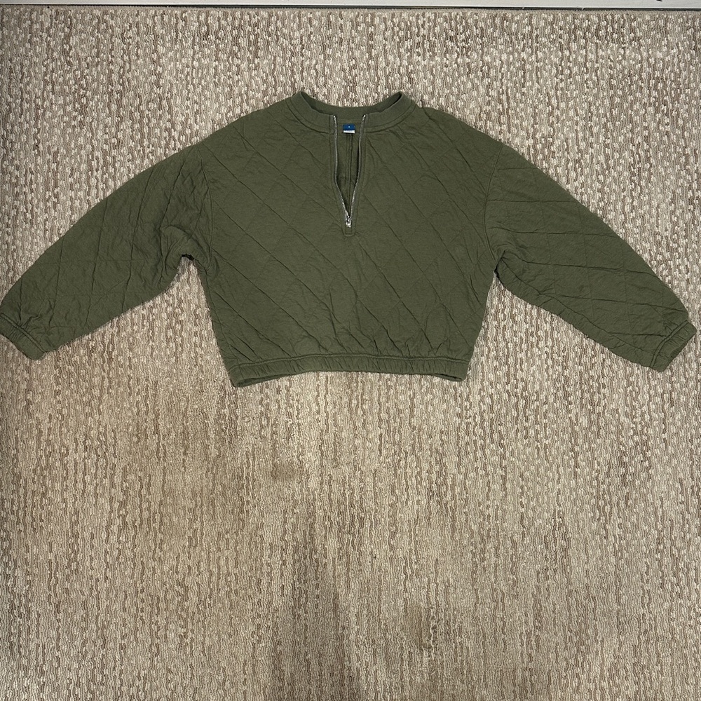 Old Navy Olive Green Quilted Pullover (338)